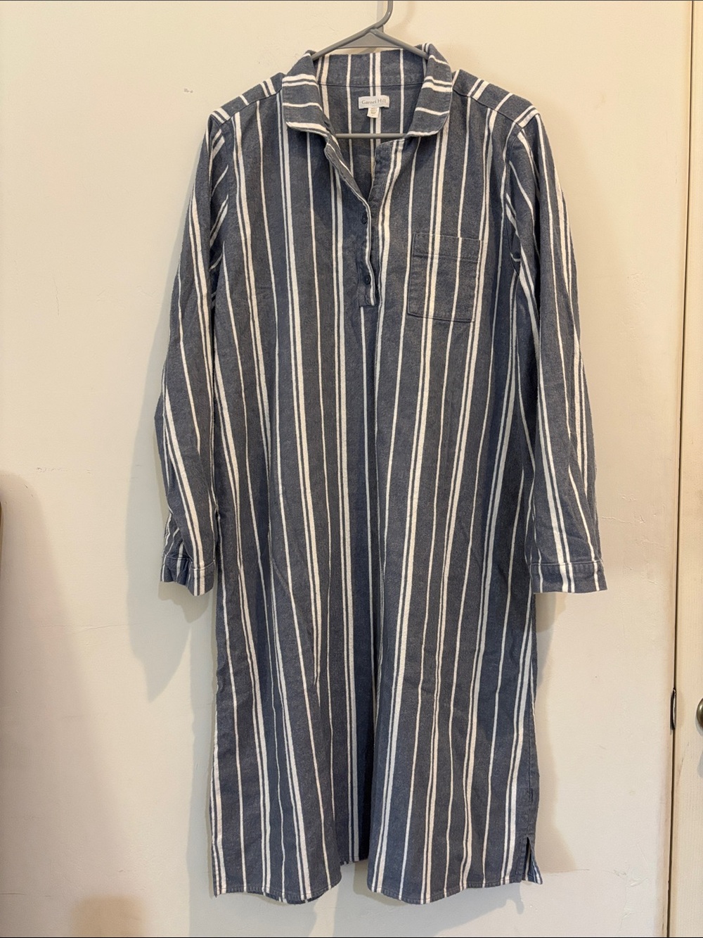 Garnet Hill flannel Striped Navy and White Long night Shirt Dress Large
